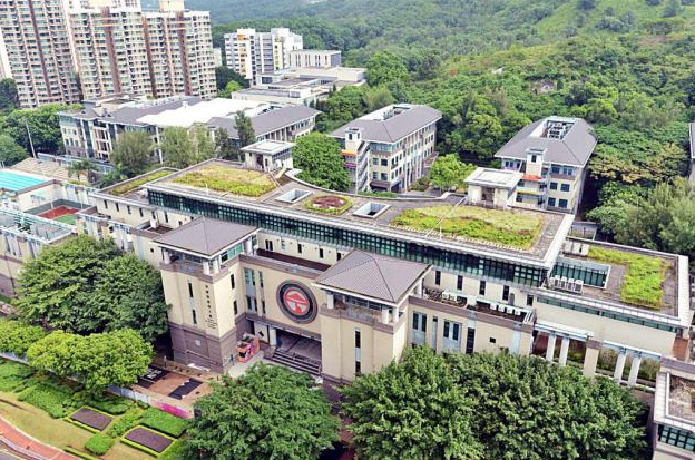 香港嶺南大學招收內(nèi)地高考生的分數(shù)是多少？